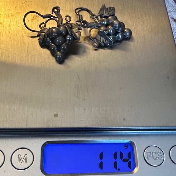 Vintage Mexican Sterling Silver Taxco Grape Cluster Dangle Earrings - Picture 7 of 7